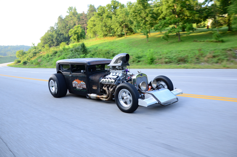 Illustration for article titled Hot Rods N Shit